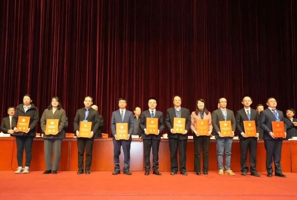 【榮譽】宿遷聯盛關鍵項目榮獲2024中國石油和化學工業聯合會技術發明一等獎！